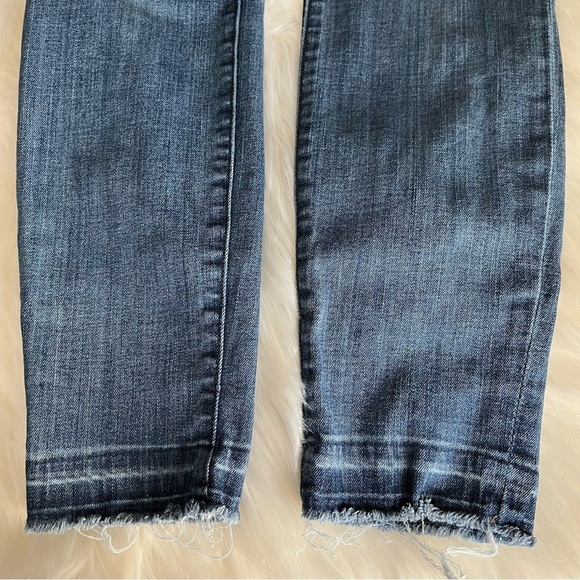 J. Crew 9” Toothpick Jean In Rip & Repair Wash Skinny Ankle Size 24 - Picture 7 of 13
